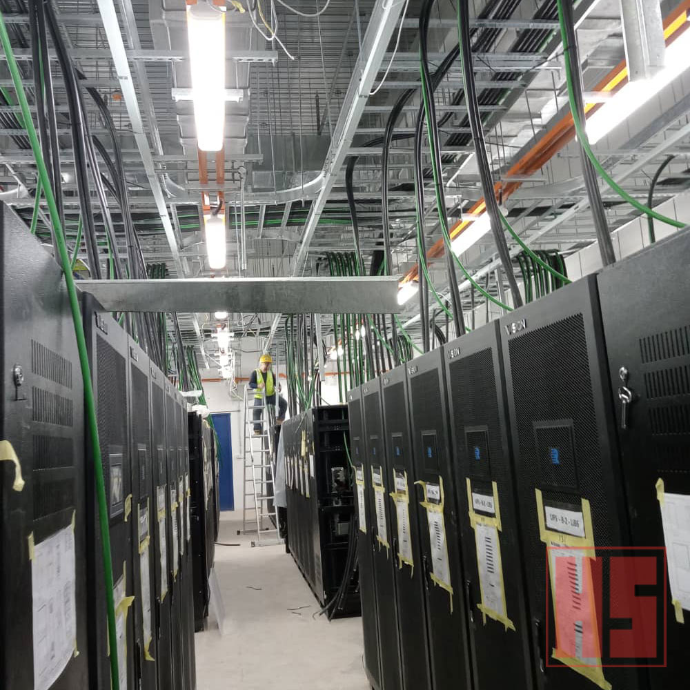 Data hall fit-out